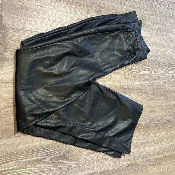 Black Leather Pants - Picture 5 of 5